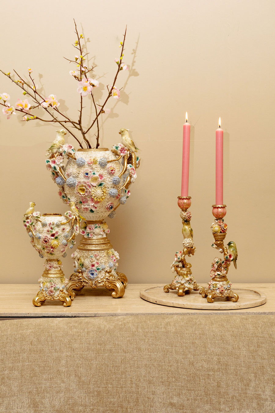 Bette beige baroque ornament with flowers and birds, large