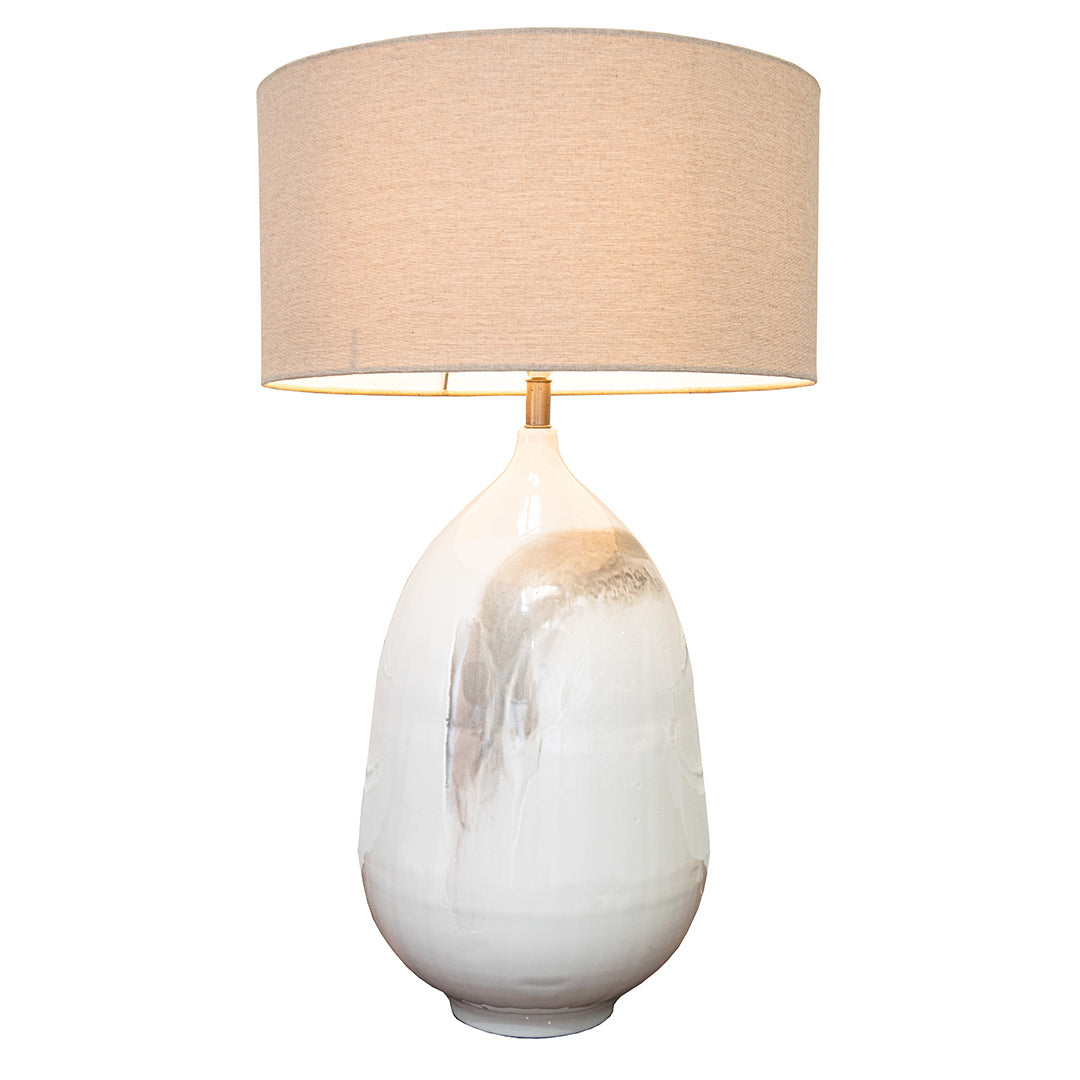 Aketa Feather Table Lamp