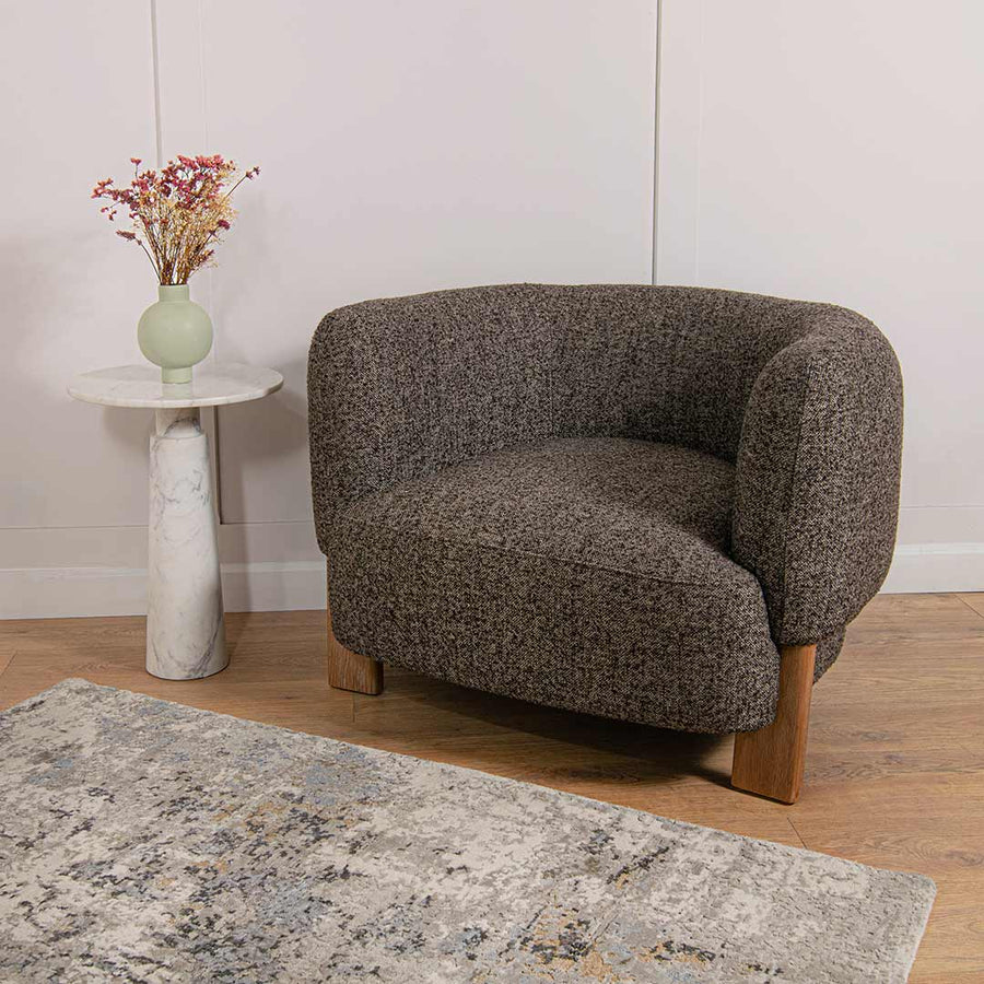 Alvaro Armchair — detail
