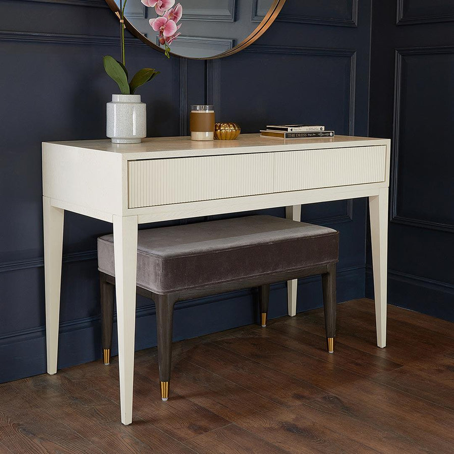 Amur Dressing Table in painted white — detail