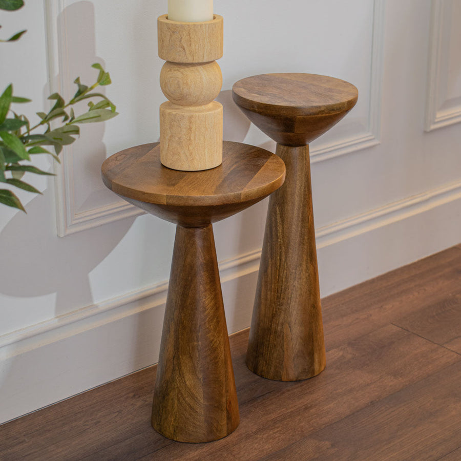 Charlotte Side Tables in natural brown — detail