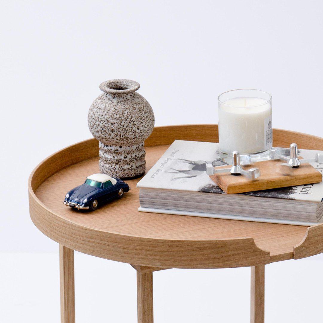 Damien Round Tray Table - Natural Oak