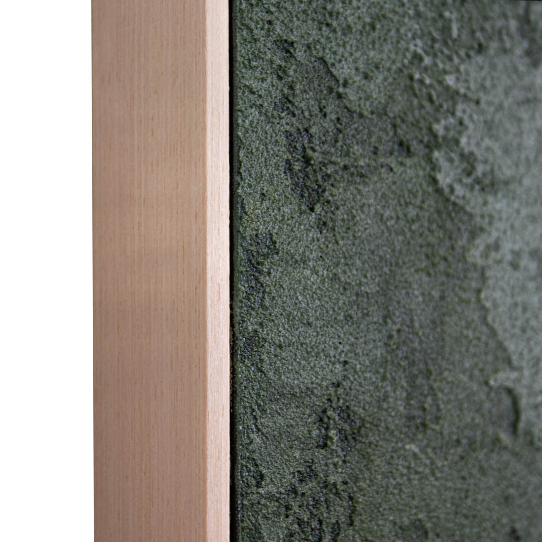 Fiser Butterfly Canvas in painted green — alternative angle