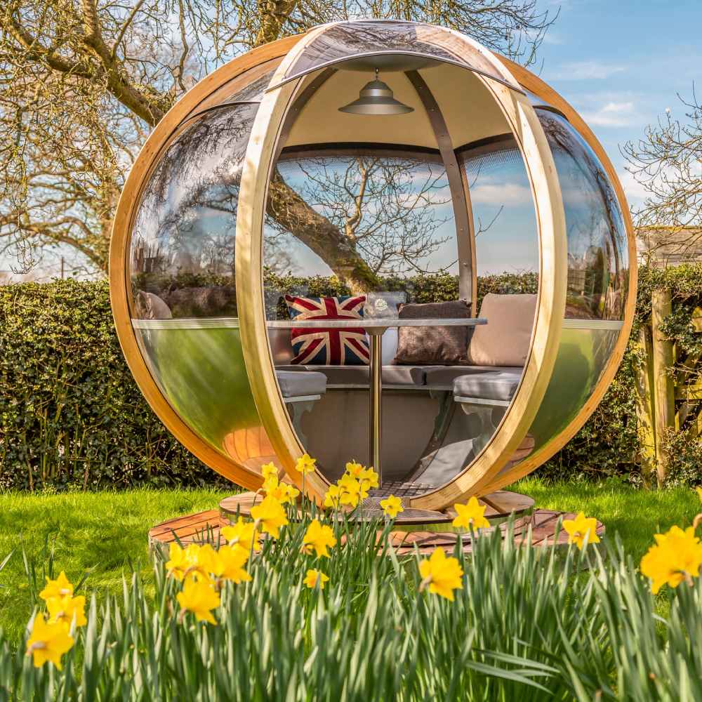 Garden Pod - The Rotating Seater