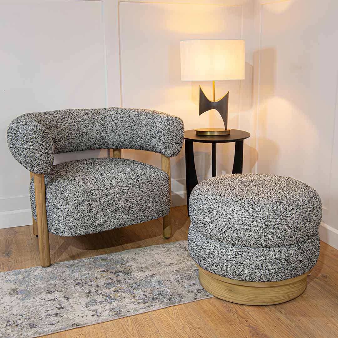 Lucia Stool