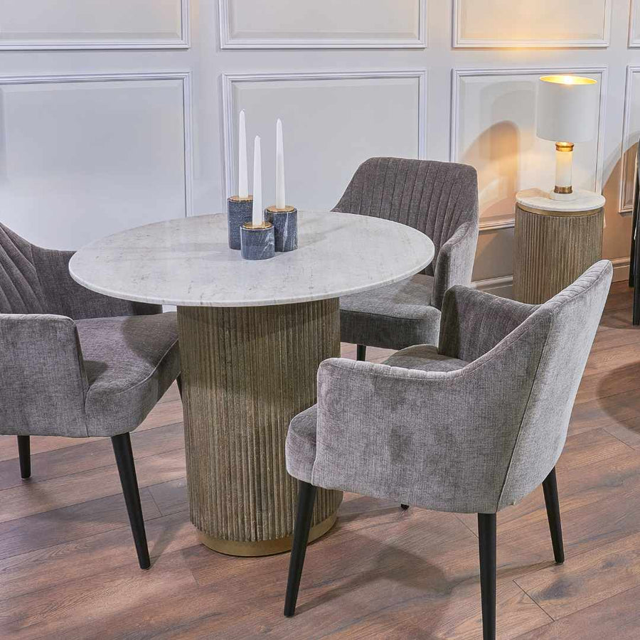 Maigue Dining Table — detail