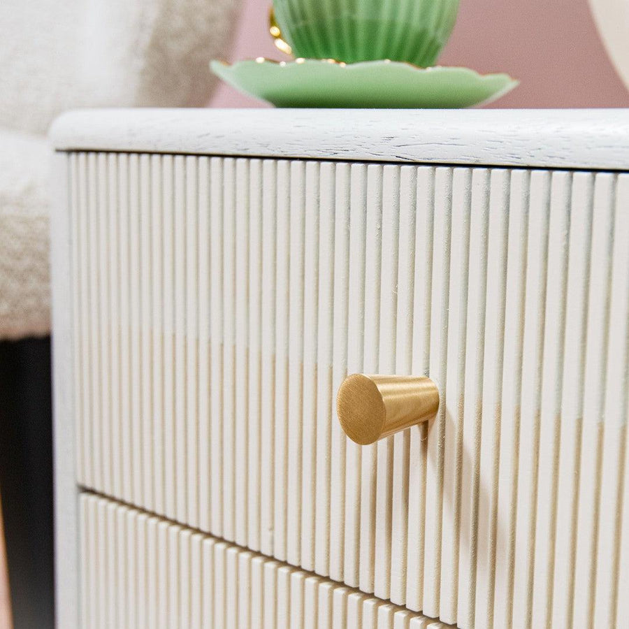 Niveus Bedside Table
