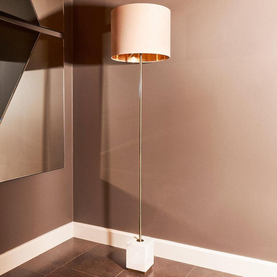 Sintra Floor Lamp — detail