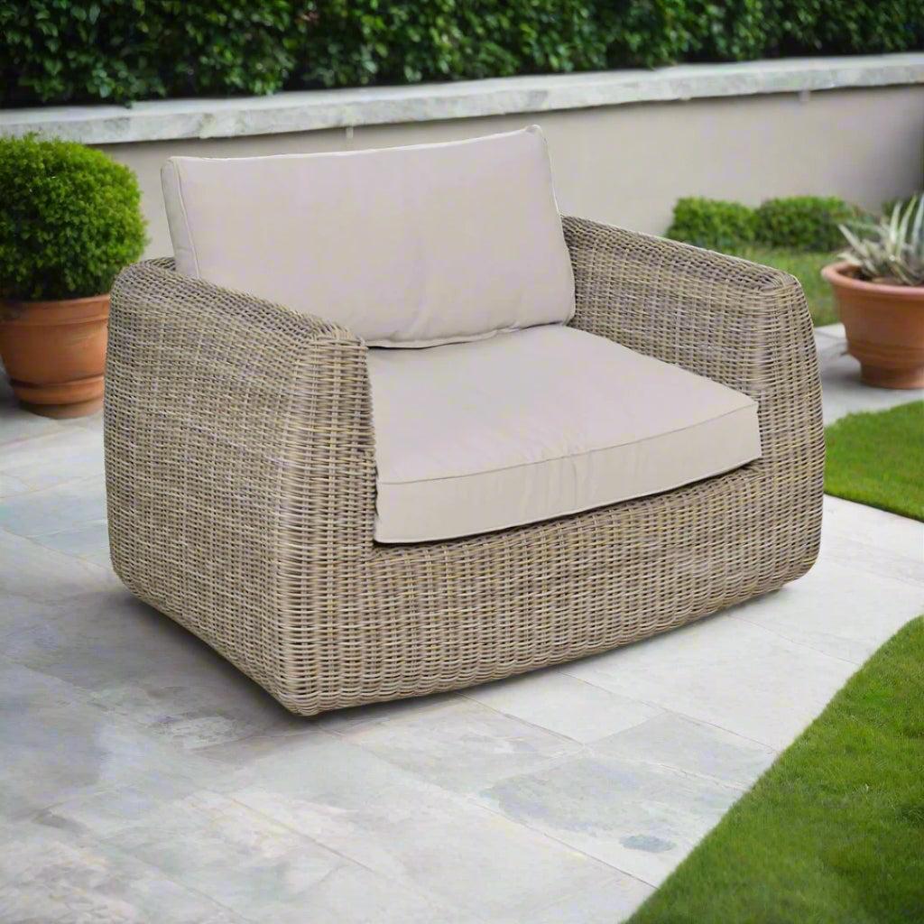 Skala XL Armchair