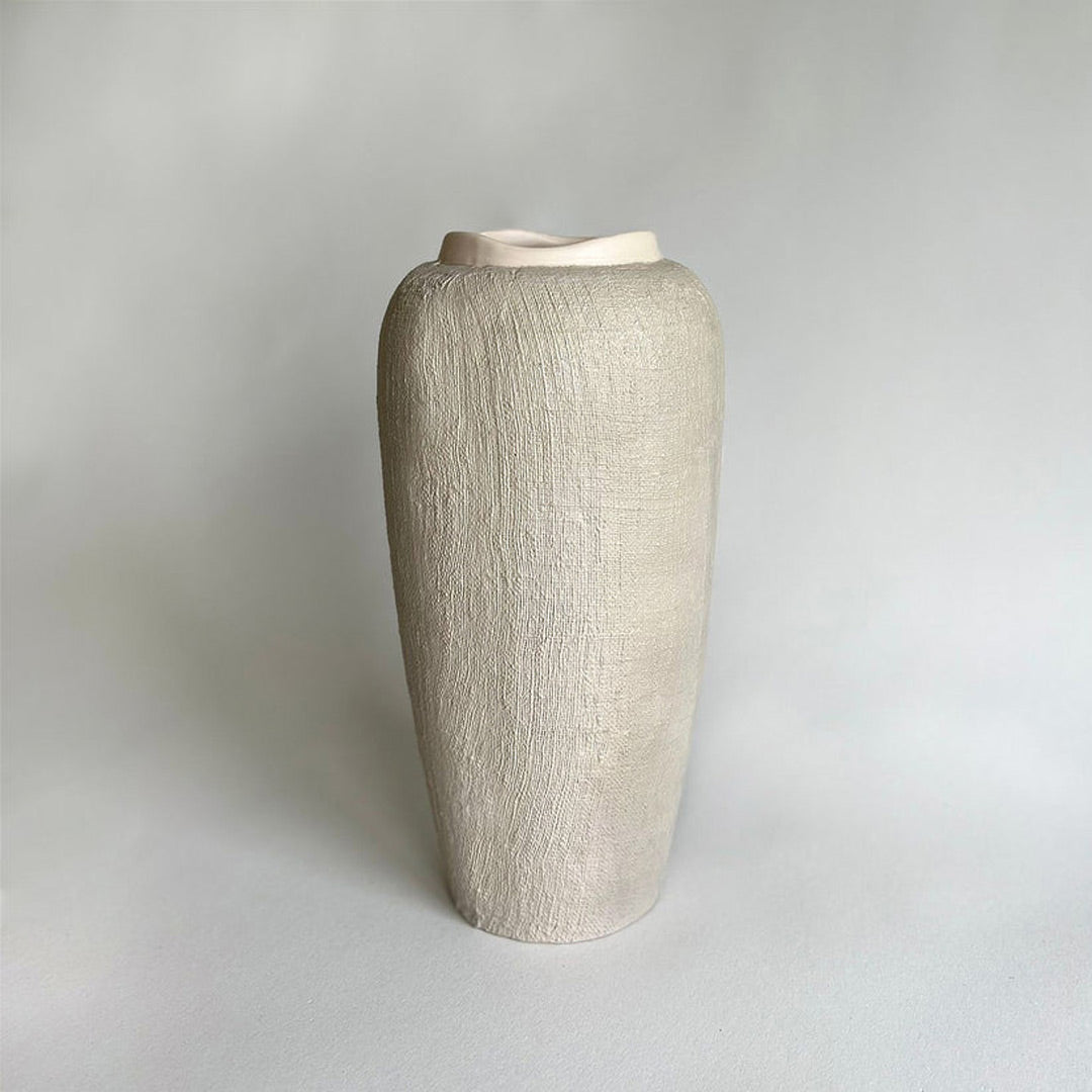 Yuta Large Ceramic Vase - Beige