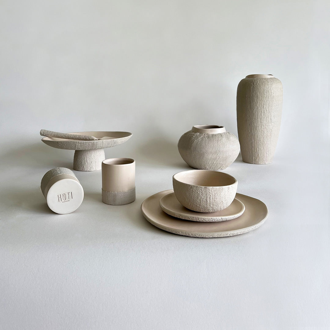 Yuta Medium Ceramic Vase - Beige