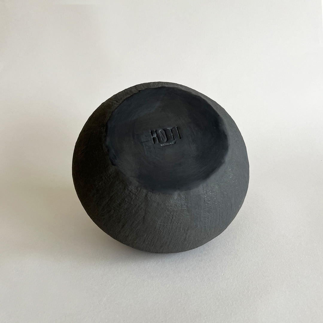 Yuta Medium Ceramic Vase - Black