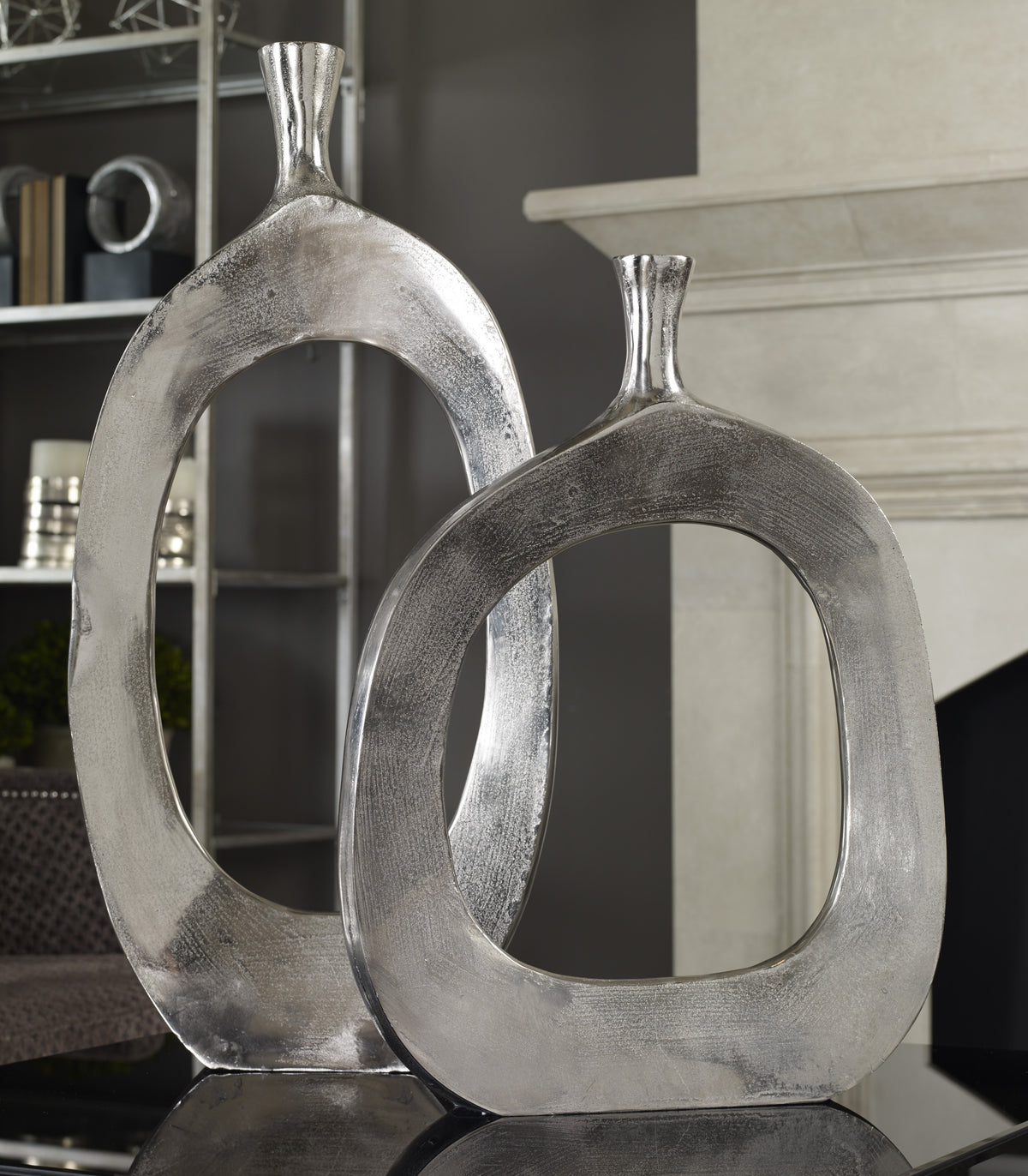 Cierra Aluminium Vases – Set of 2