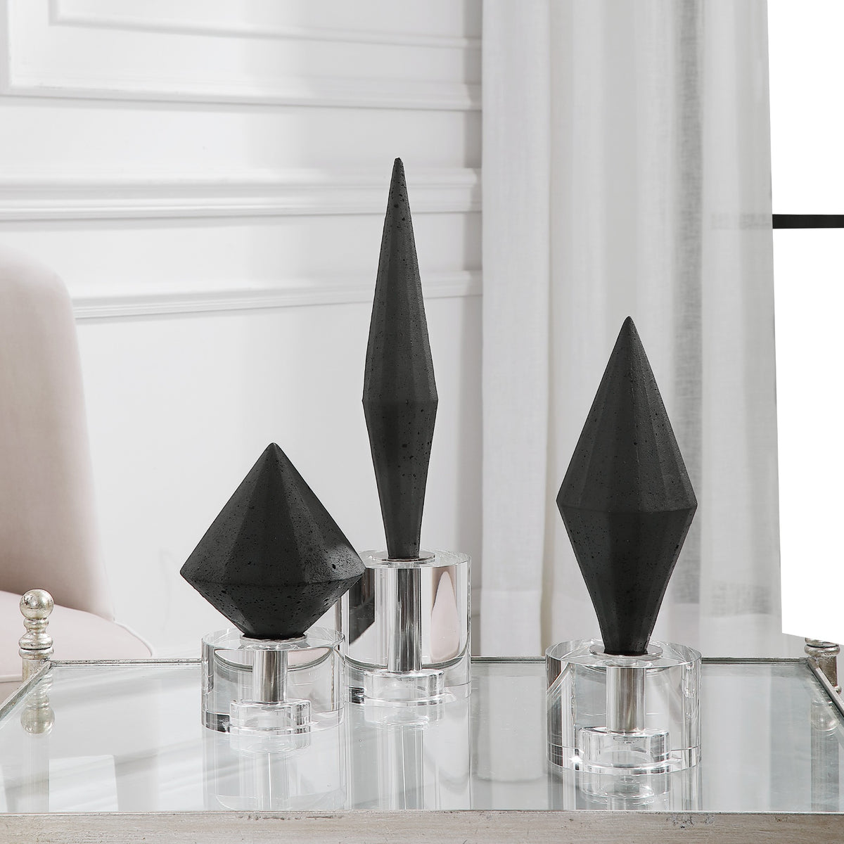 Alize Black Sculptures – Set of 3
