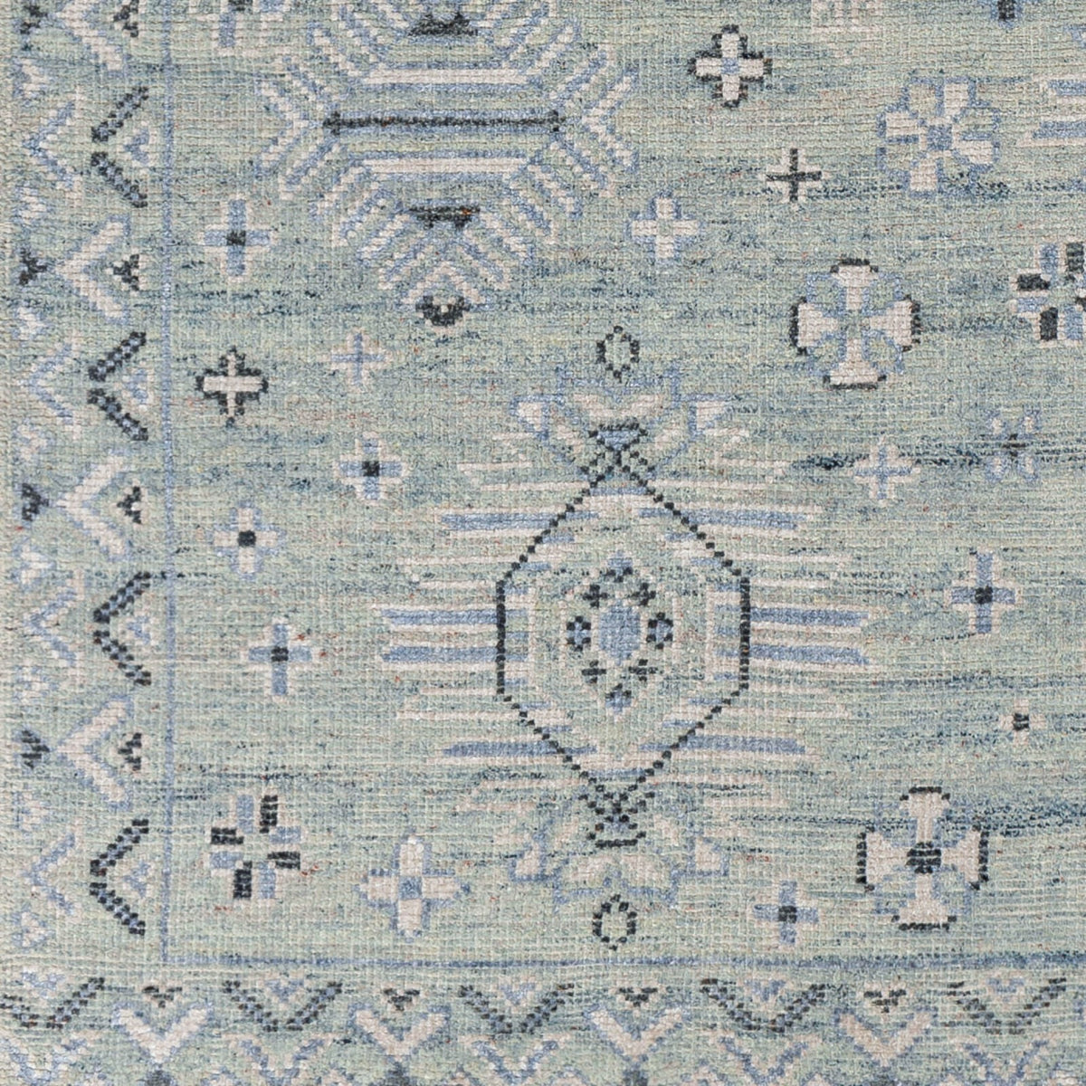 Almeria Hand Knotted Rug – 366 x 269 cm