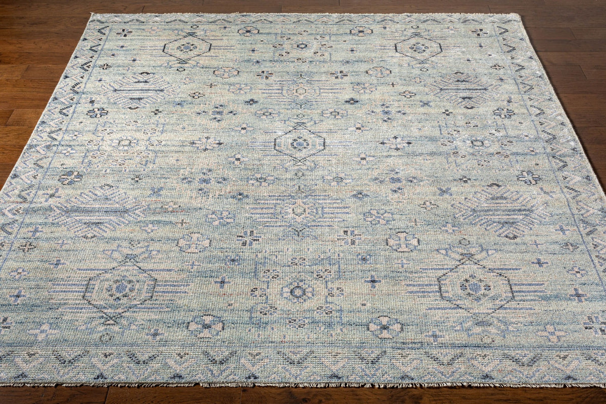 Almeria Hand Knotted Rug – 305 x 244 cm