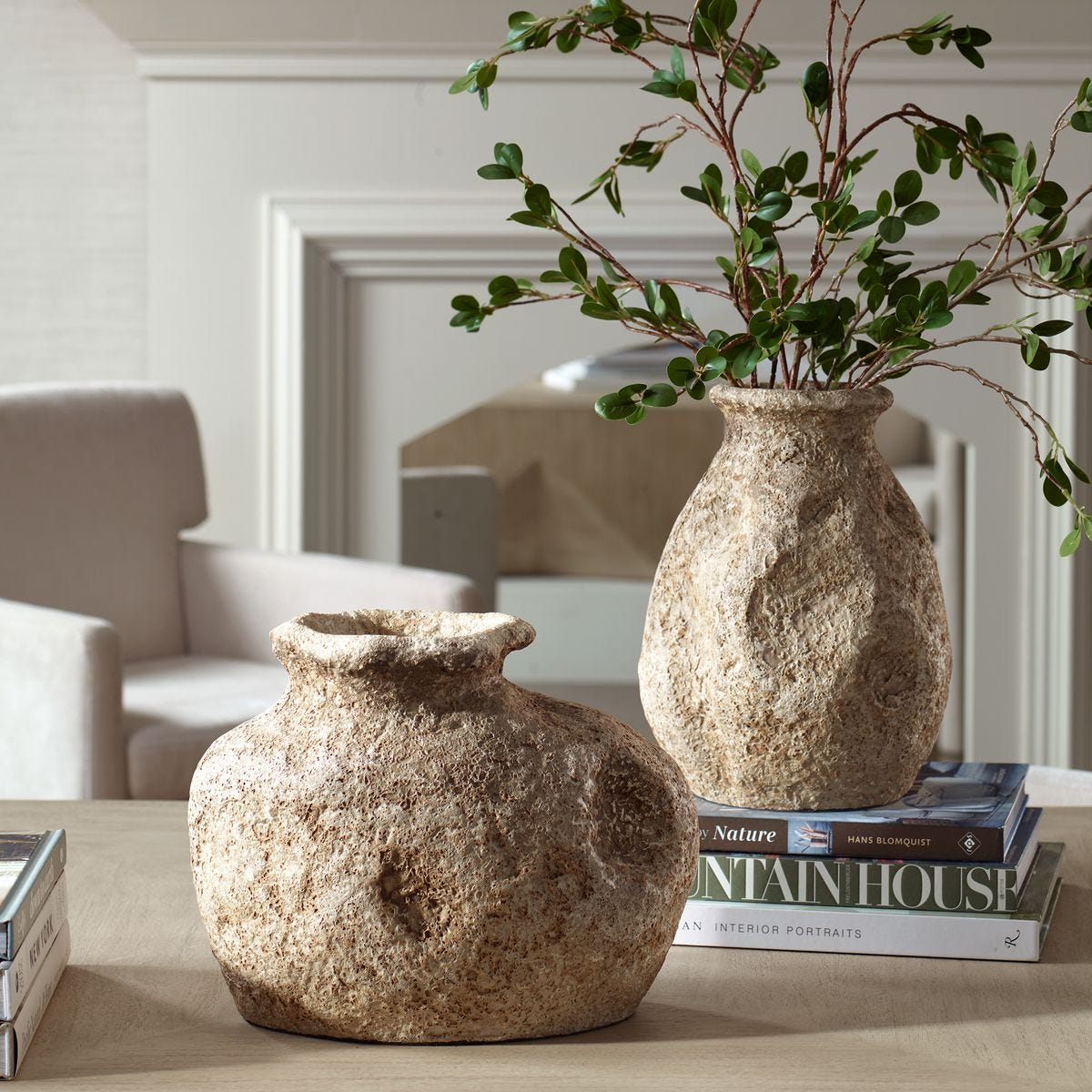 Anchient Echos Vases – Set of 2
