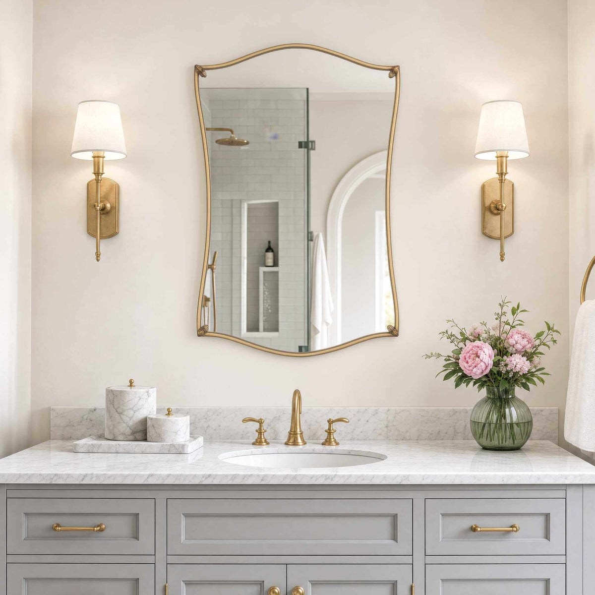 Astrella Mirror – Gold Leaf