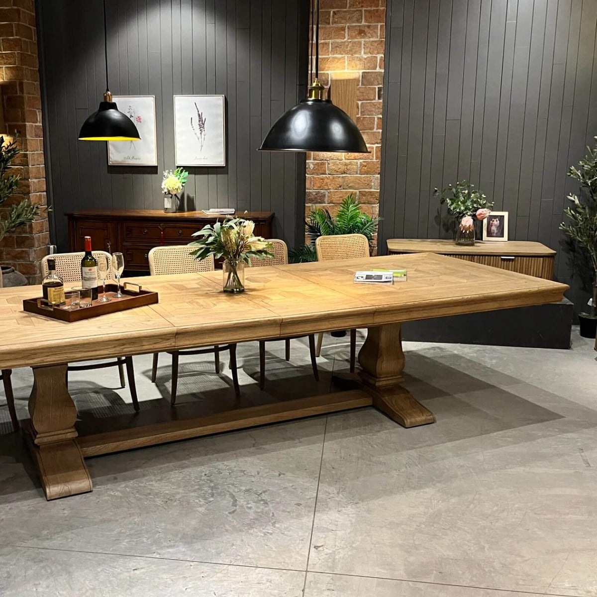 Bath Extending Oak Parquet Dining Table – 180–280 cm