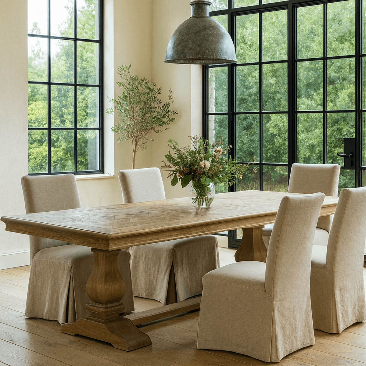 Bath Extending Oak Parquet Dining Table – 180–280 cm
