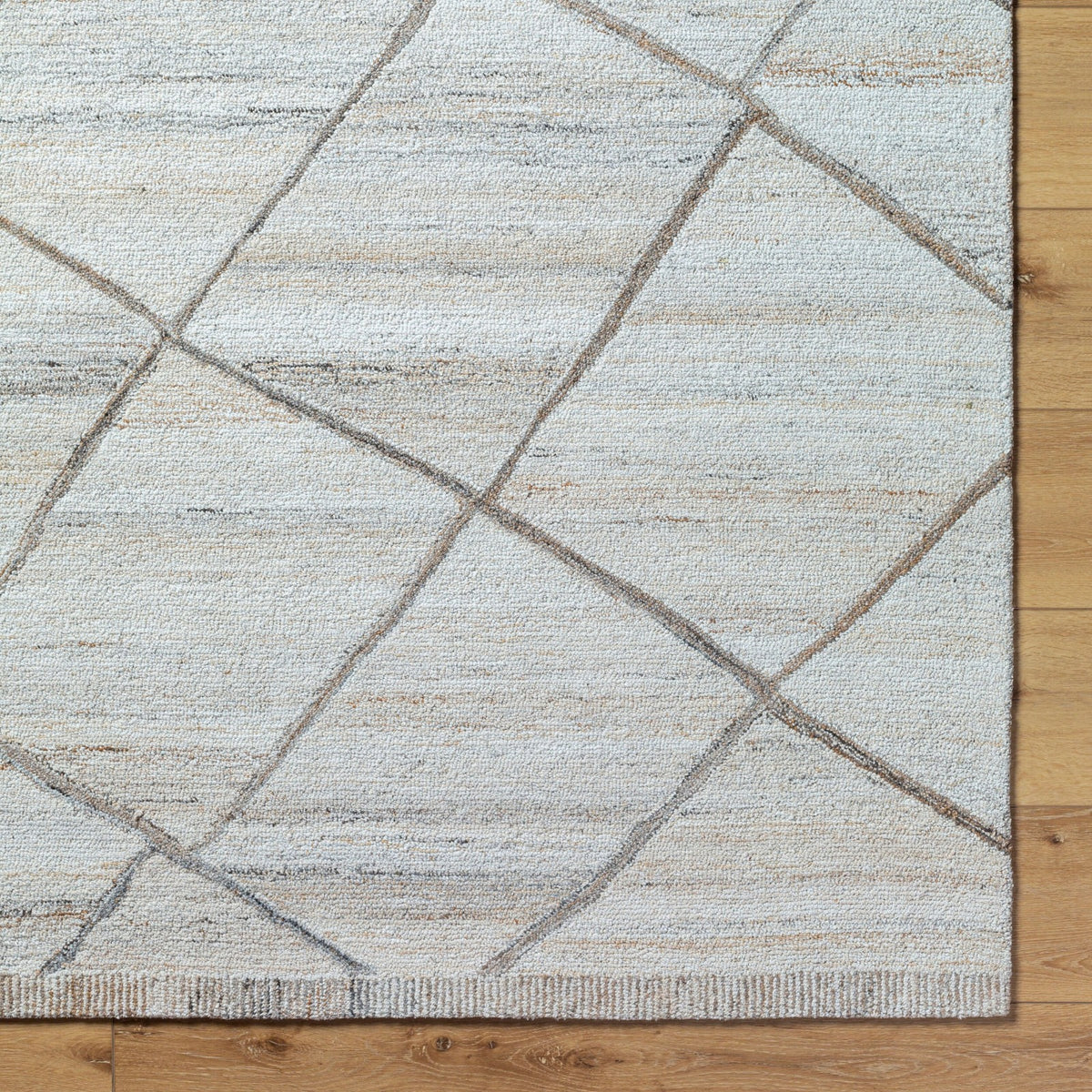 Berna Hand-Tufted Rug – 366 x 274 cm