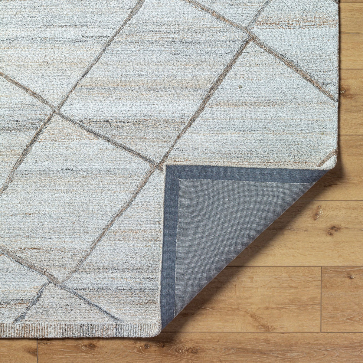 Berna Hand-Tufted Rug – 366 x 274 cm