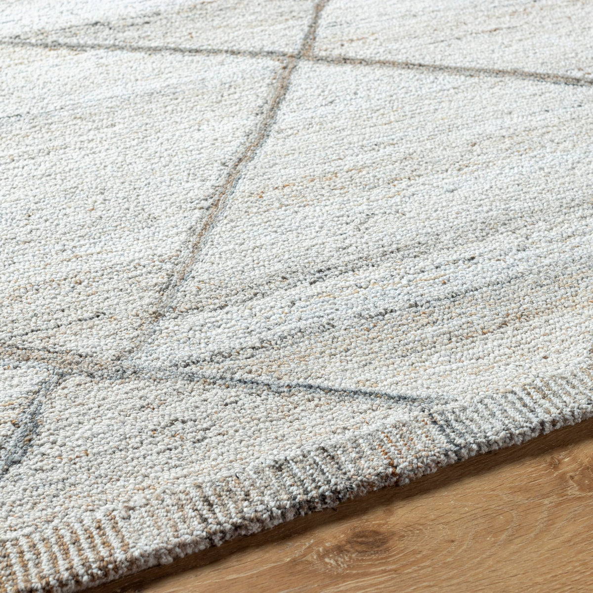 Berna Hand-Tufted Rug – 366 x 274 cm