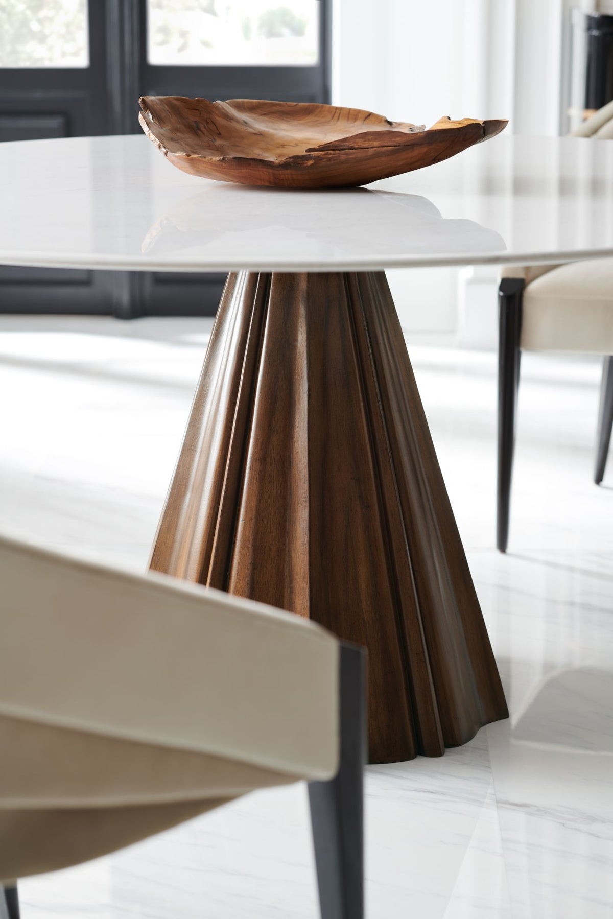 All Natural Round Dining Table – 152cm