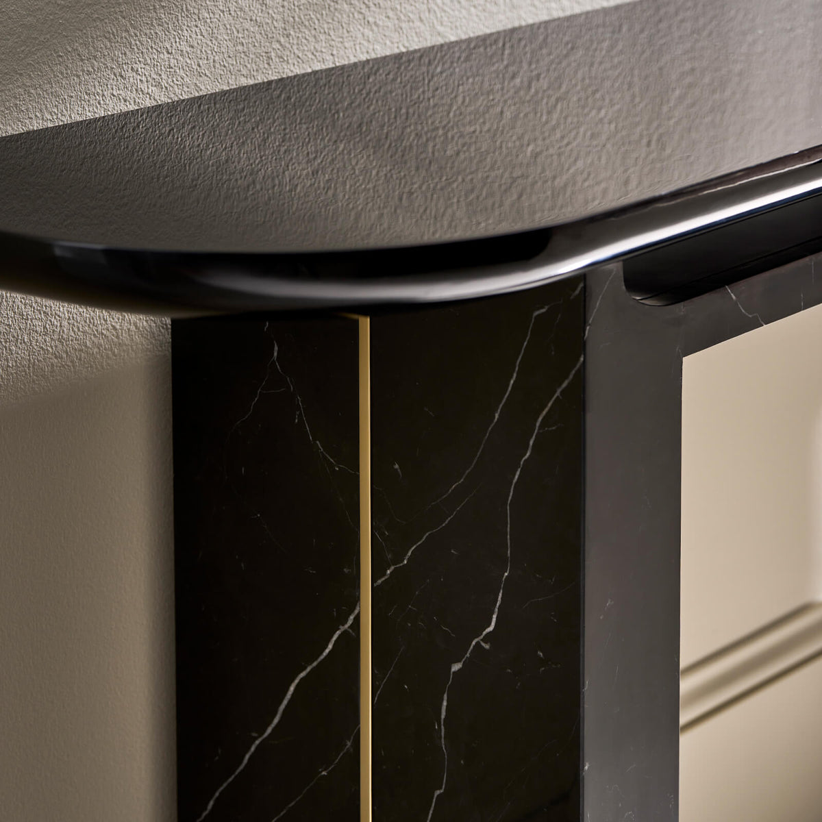 Overlap Console Table – Dark