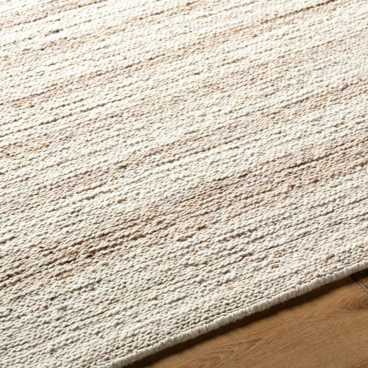 Derby Hand Tufted Rug – 229 x 152 cm
