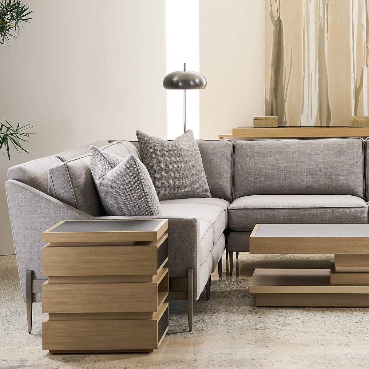 La Moda End Table – Petite