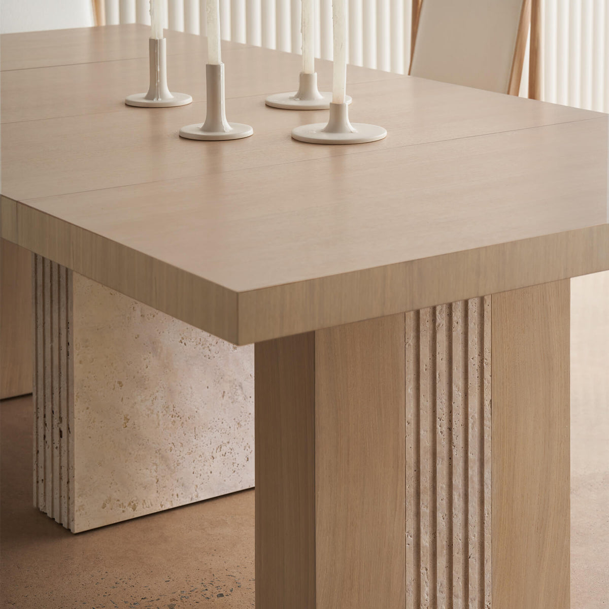 Unity Extending Dining Table – Light, 122–244 cm