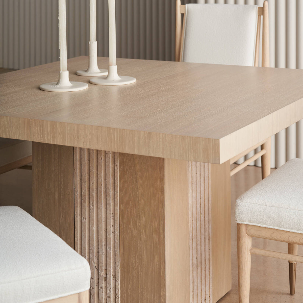 Unity Extending Dining Table – Light, 122–244 cm