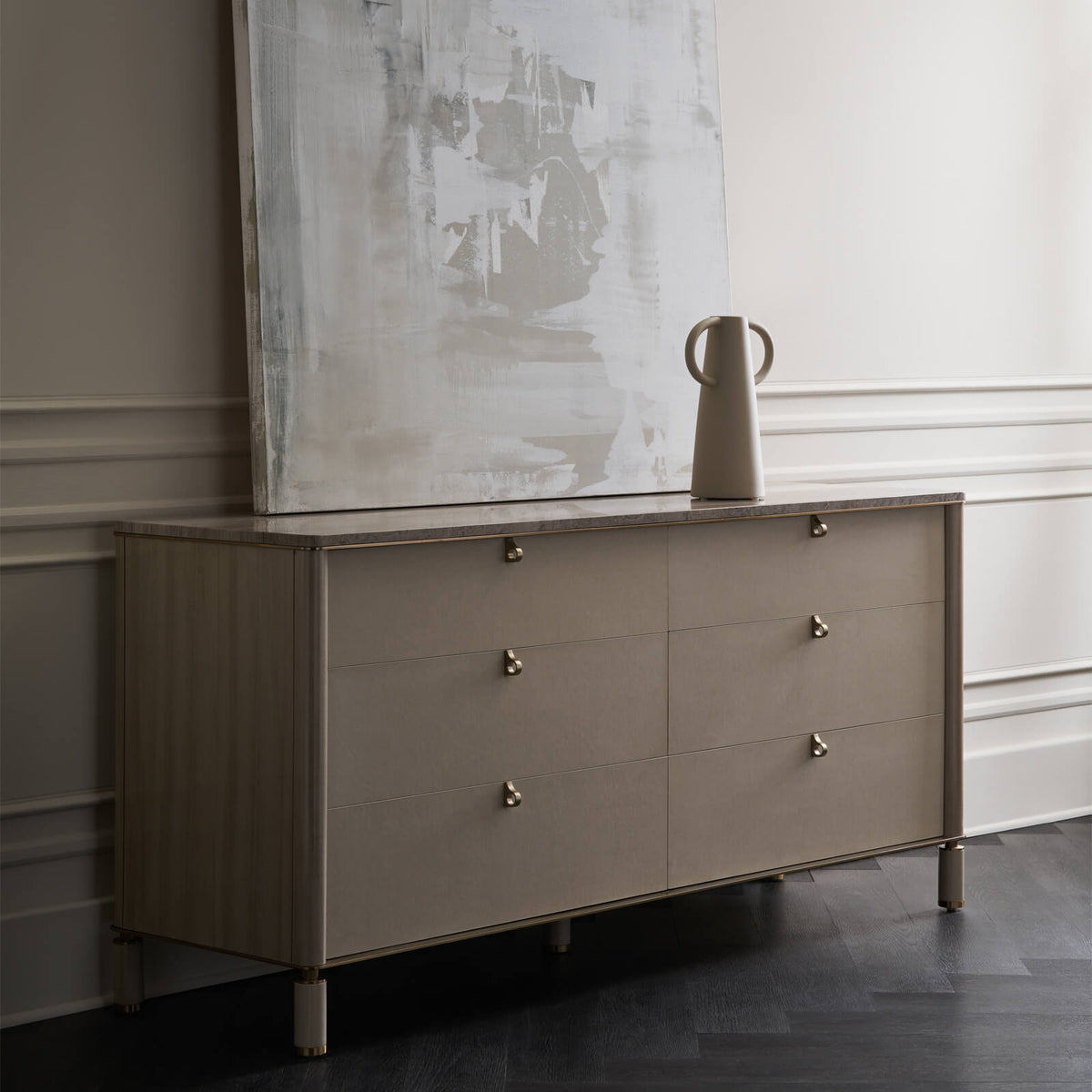 Balance Dresser