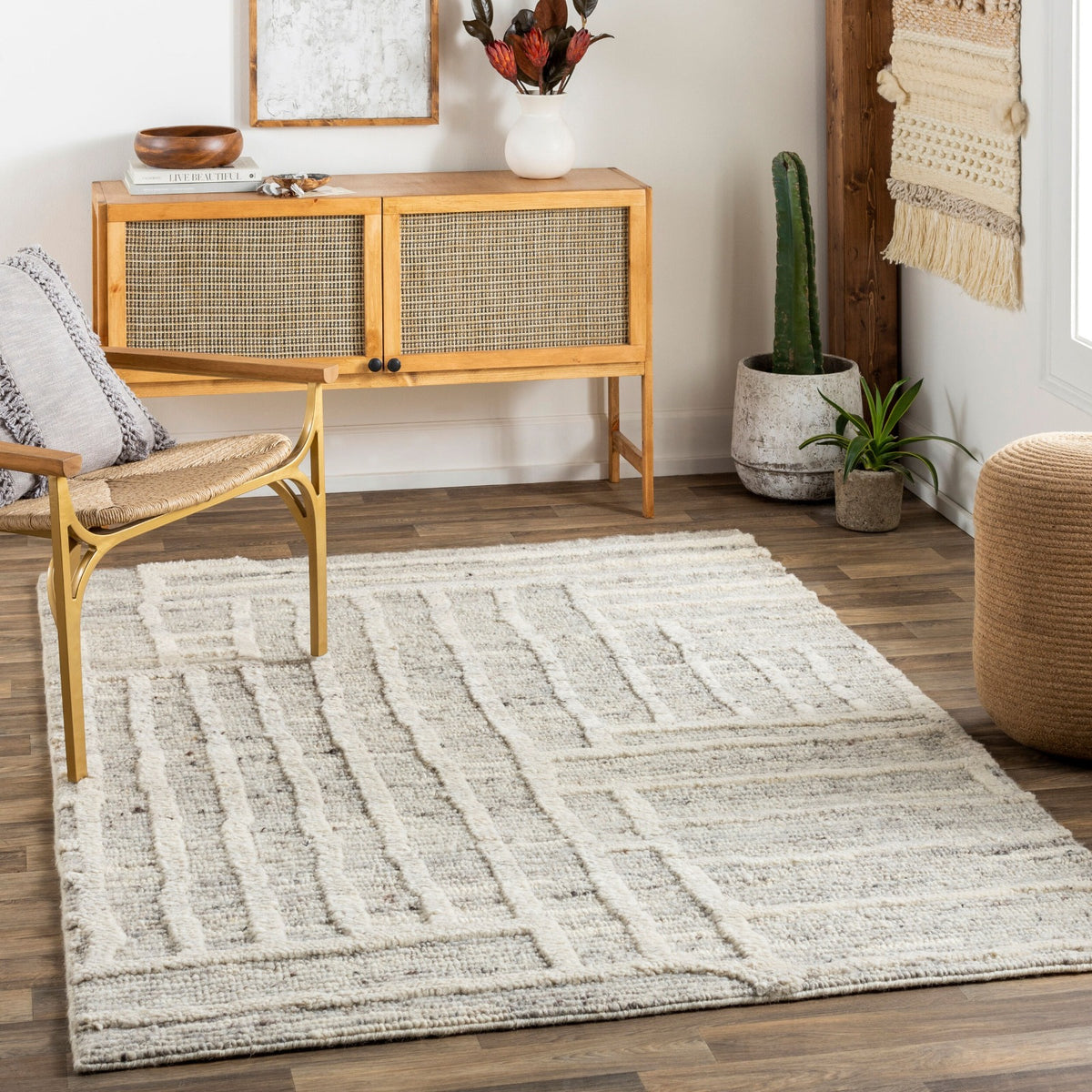 Manisa Hand Woven Rug – 229 x 152cm