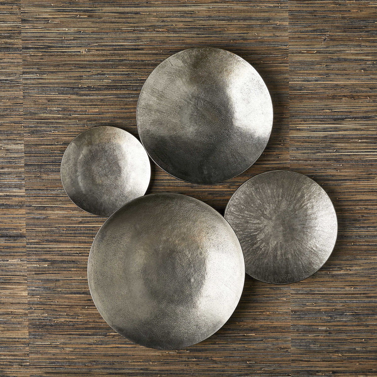 Aitana Wall-Mounted Bowls – Silver, Set of 3