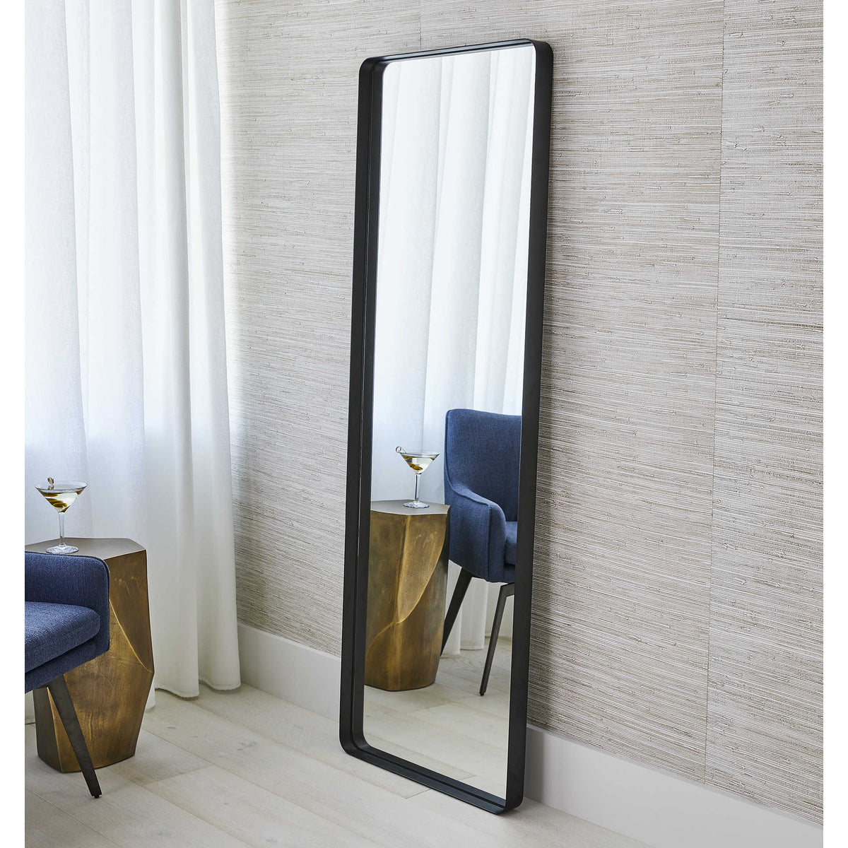 Padria Leaner Mirror – Black