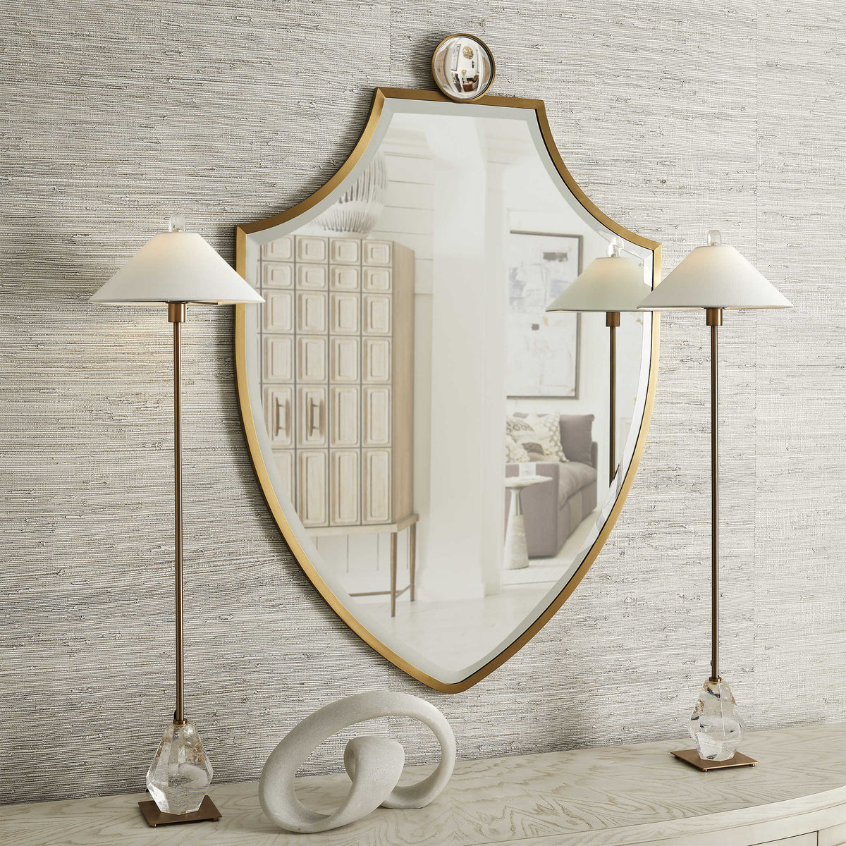 Signet Mirror