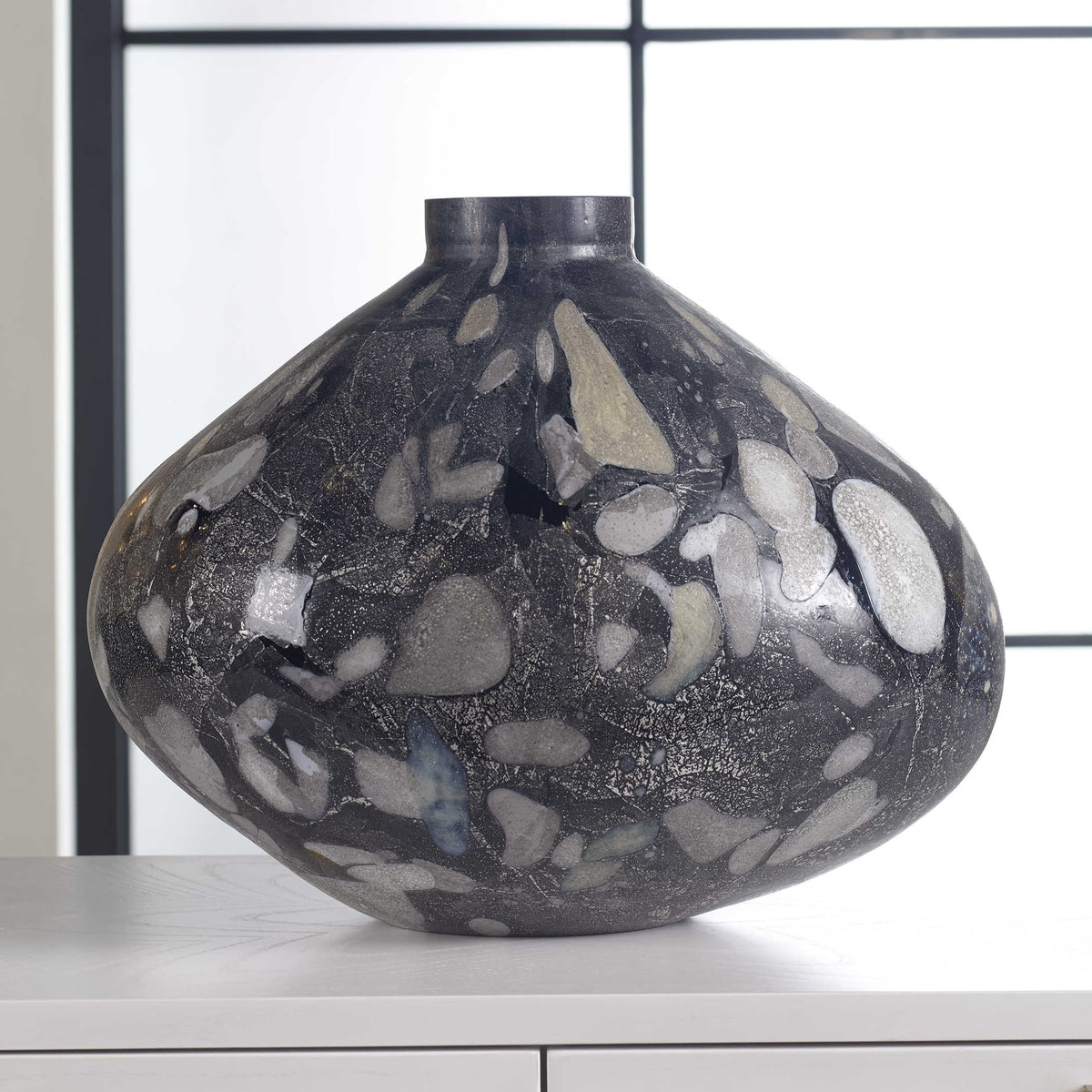 Pebble Vase – Large
