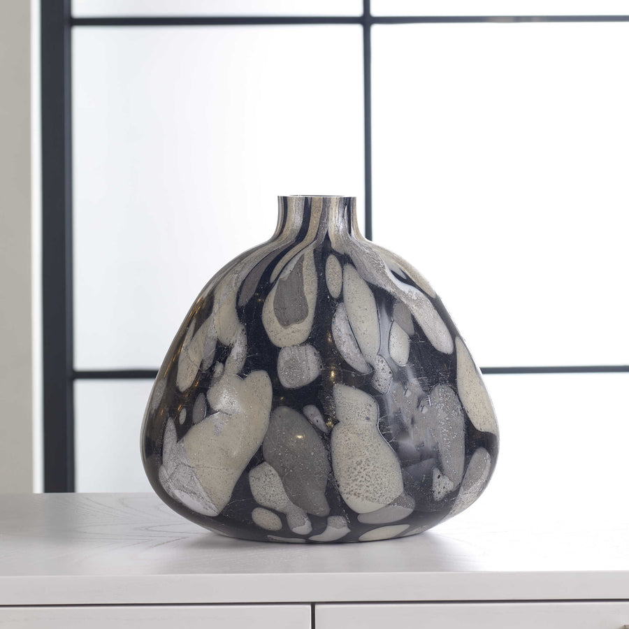 Pebble Vase – Small