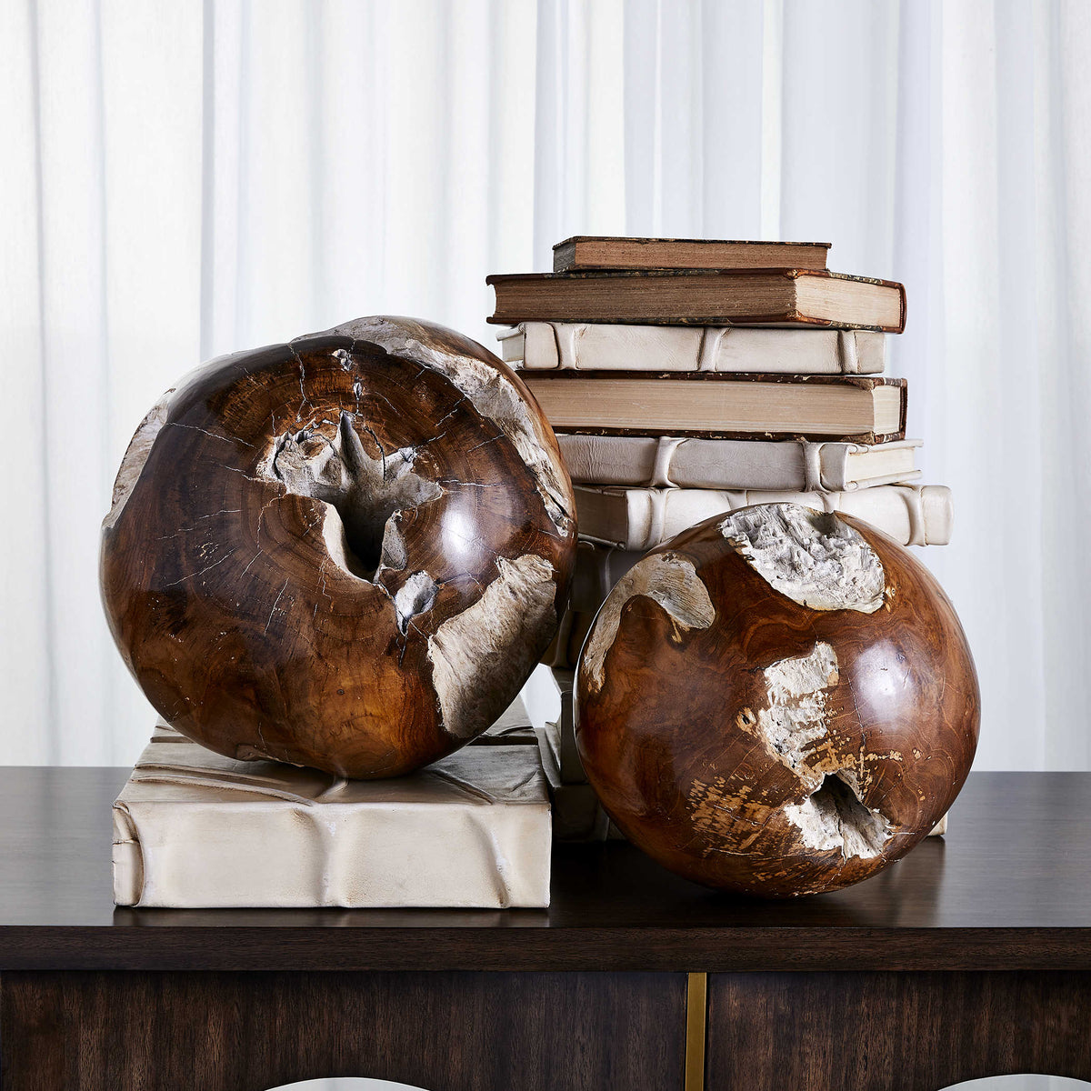 Teak Rounds – Set of 2
