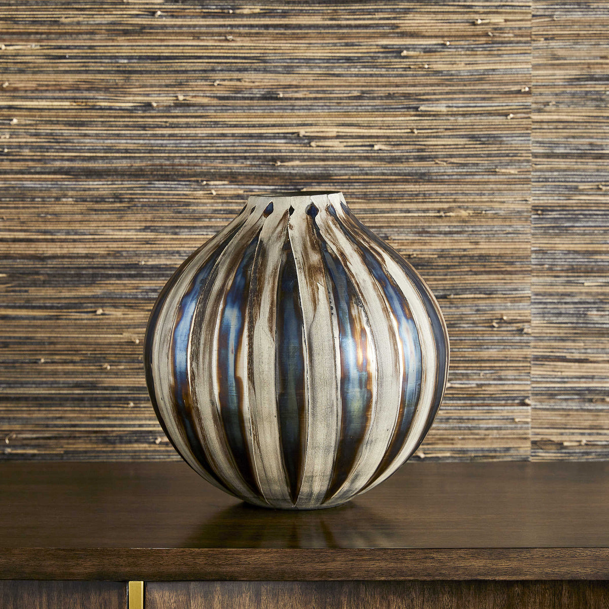 Ripple Vase – Bronze Small
