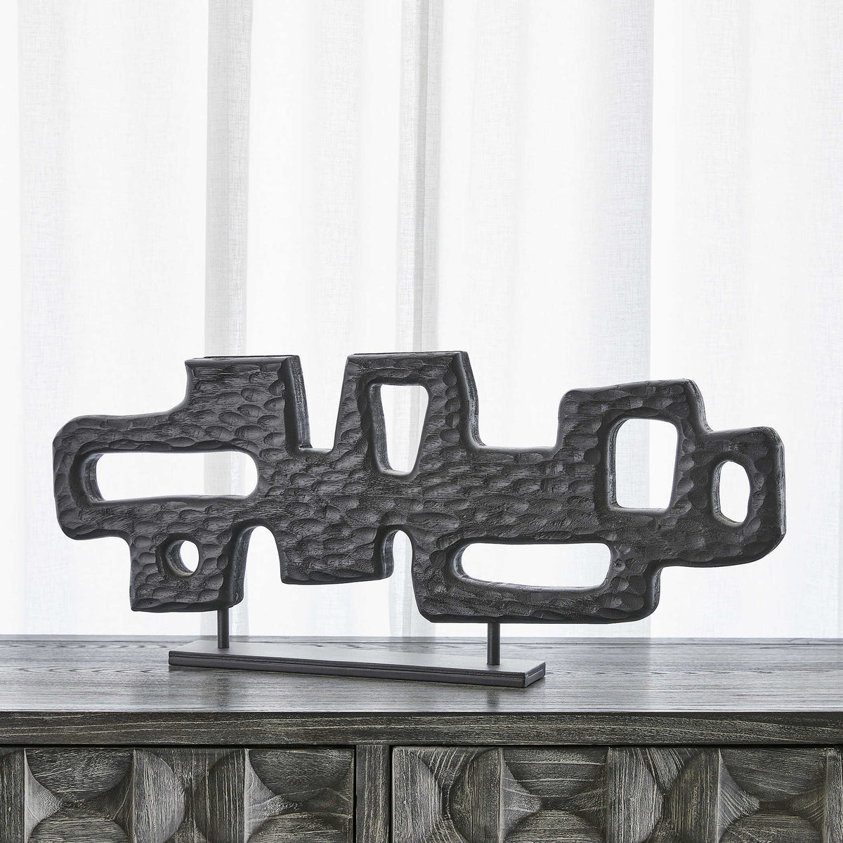 Chiseled Silhouette Sculpture – Grande