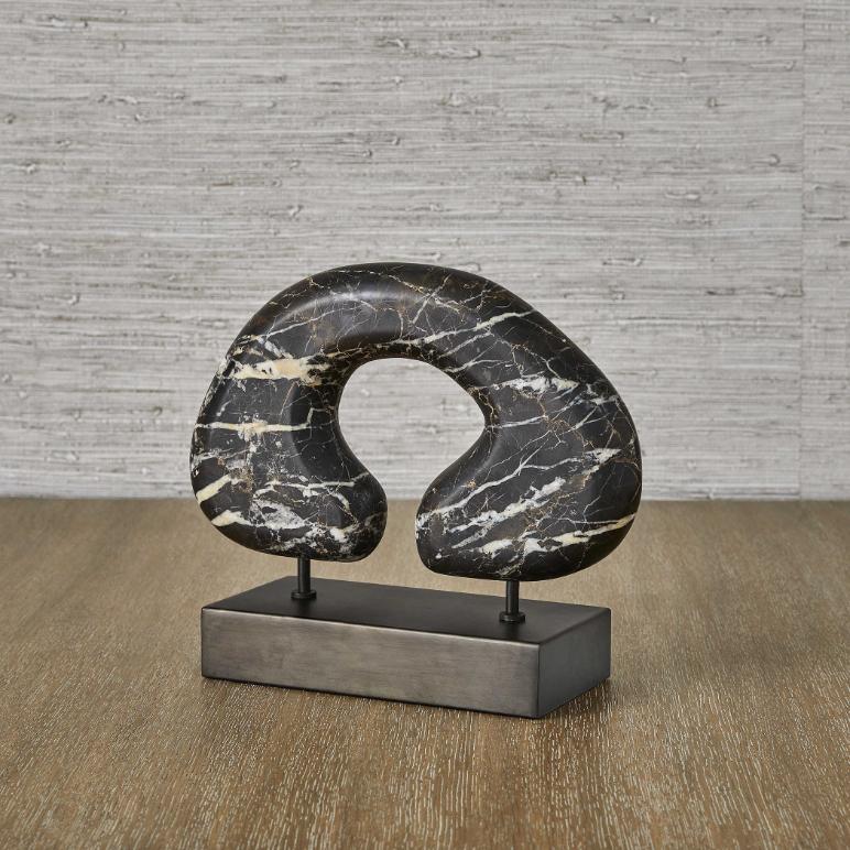 Modern Tunnel Vision Sculpture – Black Marble