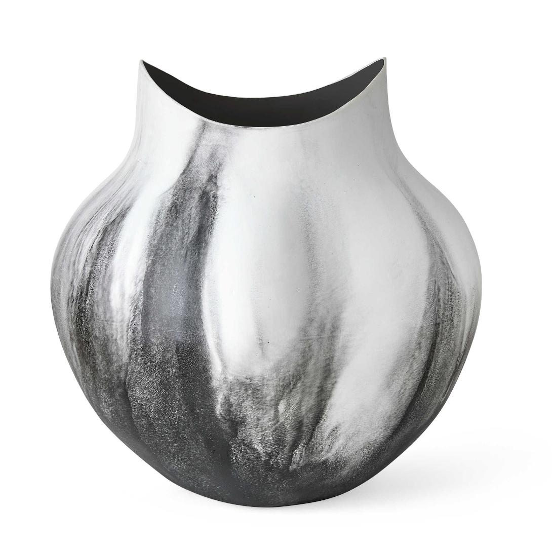 Vapor Vase – Black and White