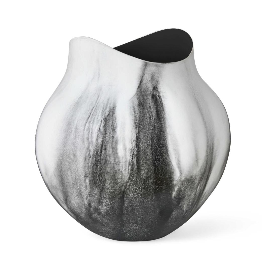 Vapor Vase – Black and White