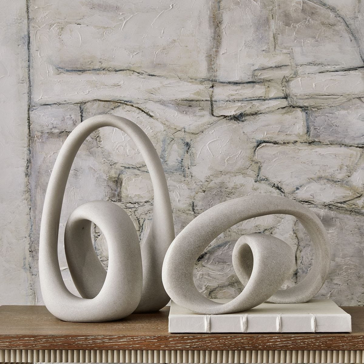 Knot Now Sculpture – Tall
