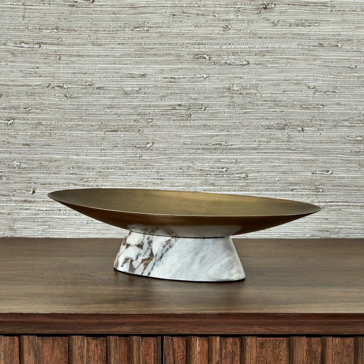 Coup de Grace Low Bowl – White Chocolate Marble