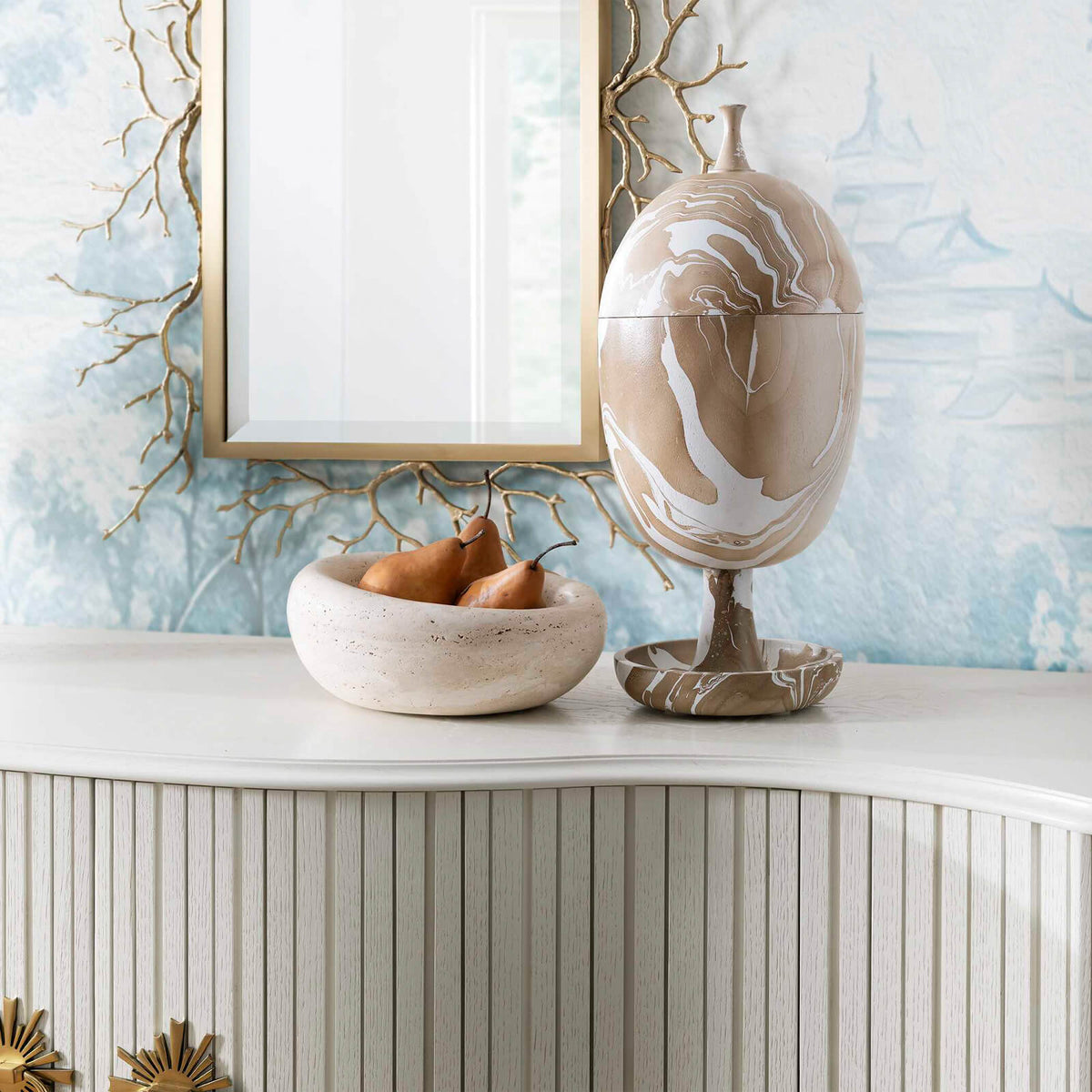 Hadden Hall Urn – Latte Swirl