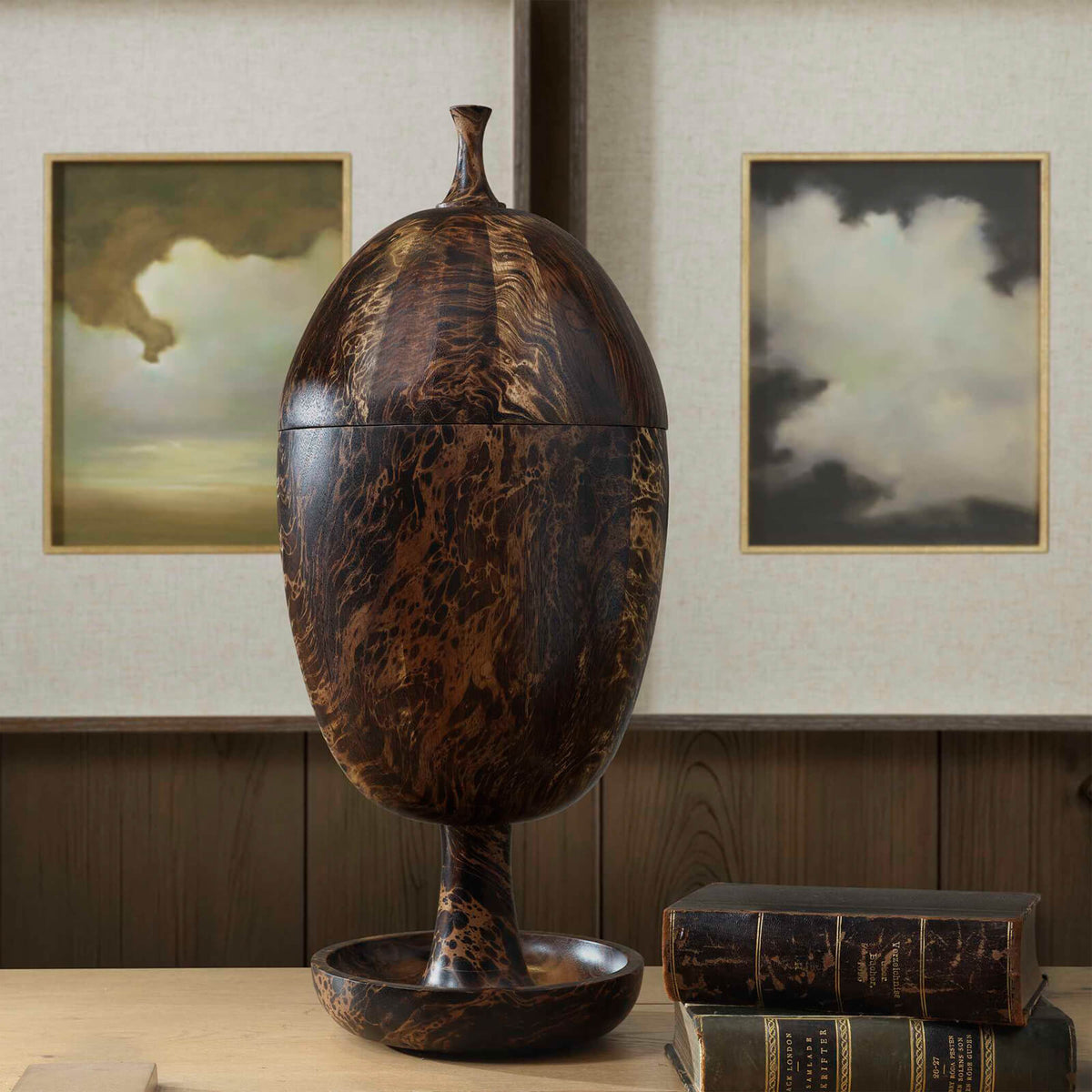 Hadden Hall Urn – Tortoise